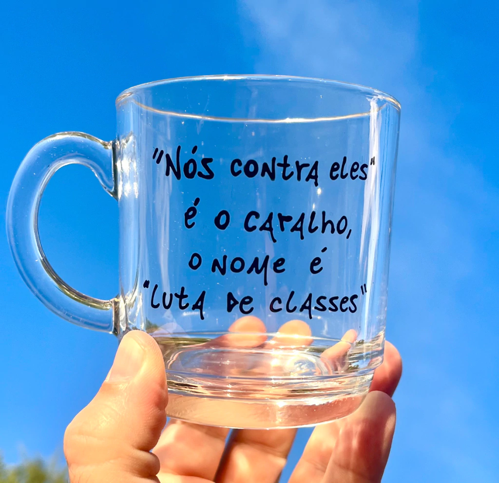 Caneca de chá "Luta de classes"